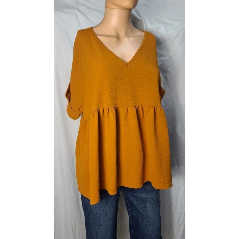 Entro Small mustard Textured Babydoll short sleeve v neck peplum top oversized - Picture 4 of 5
